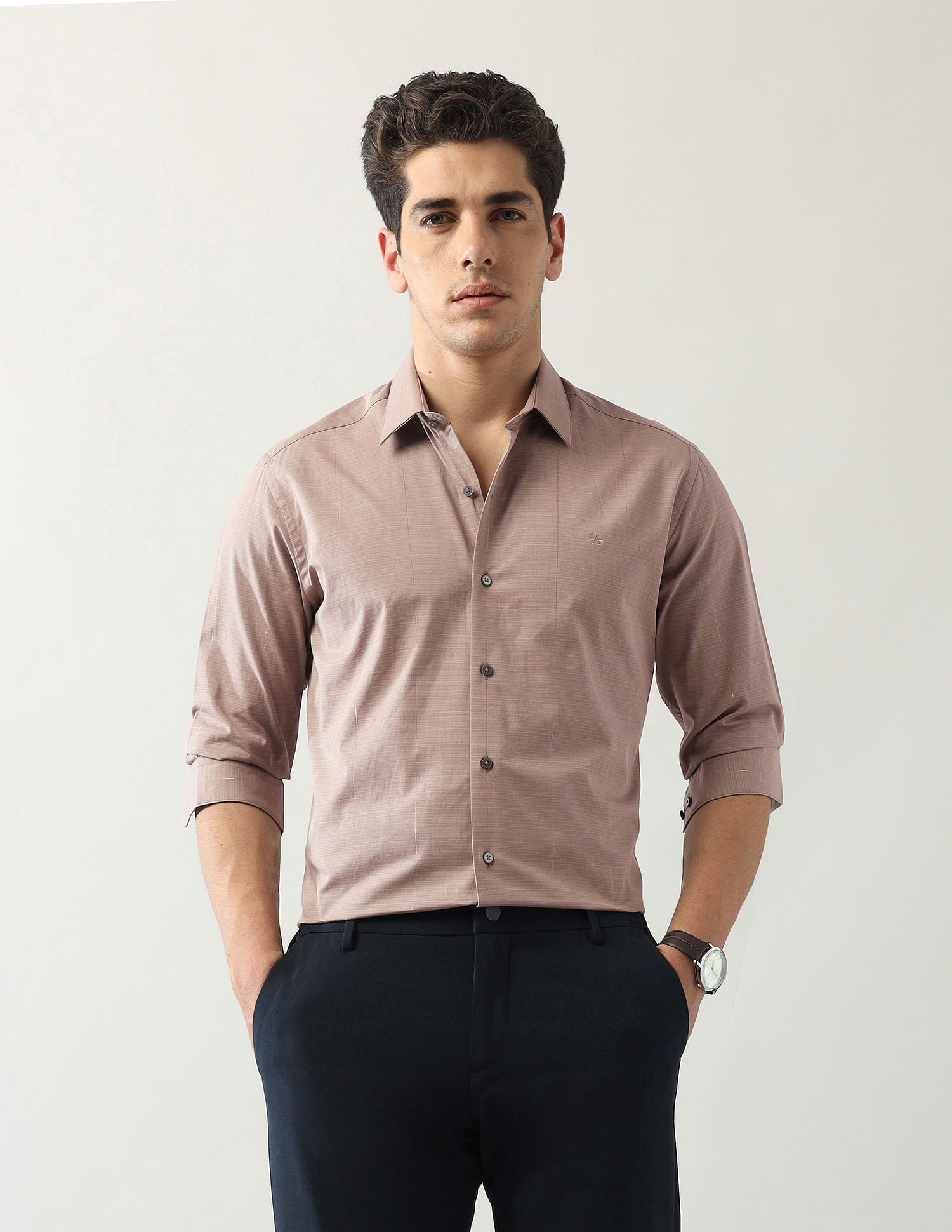 Arrow Newyork Textured Manhattan Slim Fit Shirt
