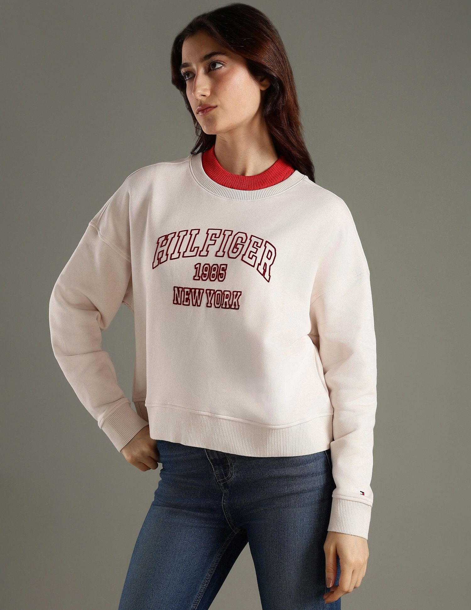 Tommy Hilfiger Regular Fit Cotton Crew Neck Sweatshirt