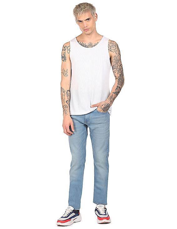 Flying Machine Michael Slim Tapered Fit Mid Rise Jeans
