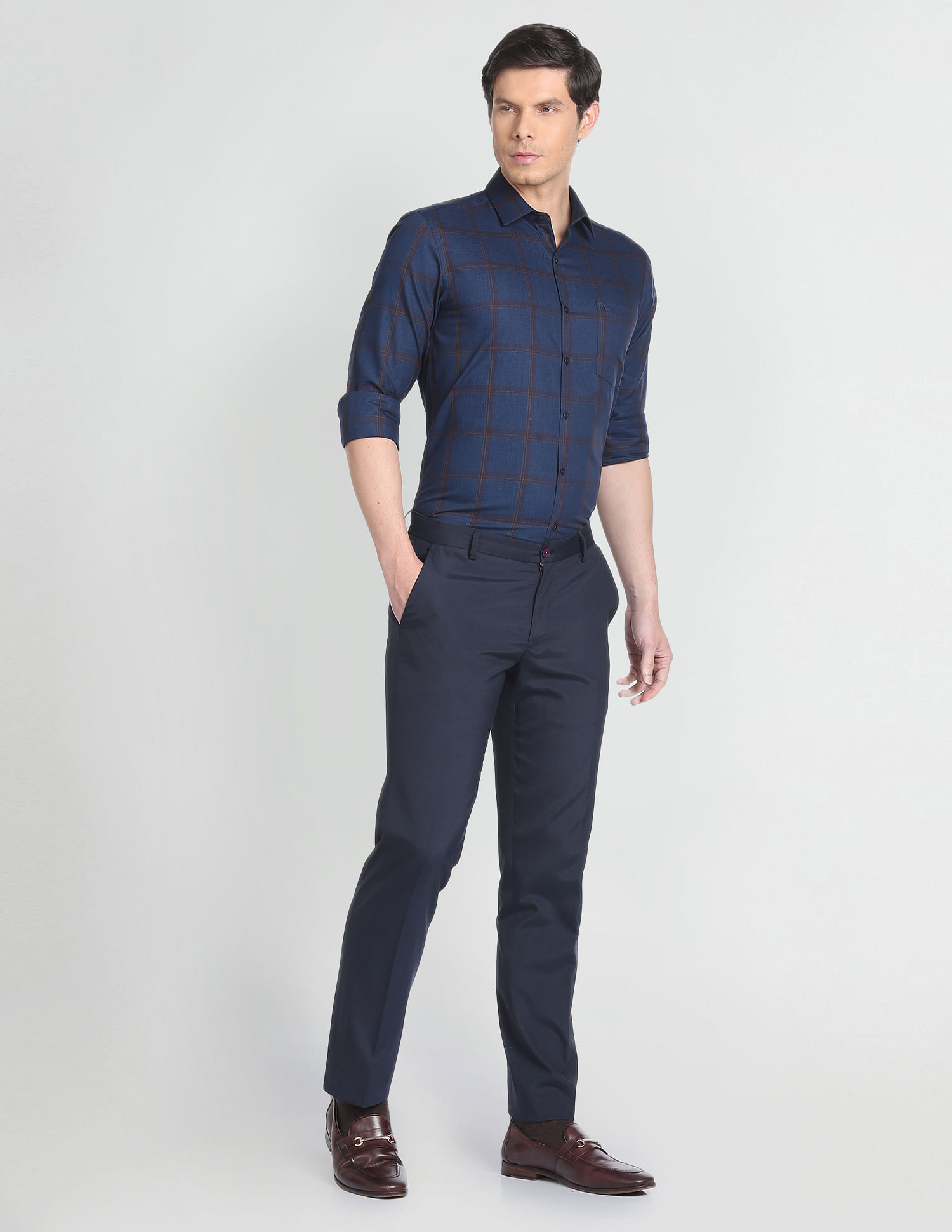 Arrow Patterned Tartan Formal Shirt