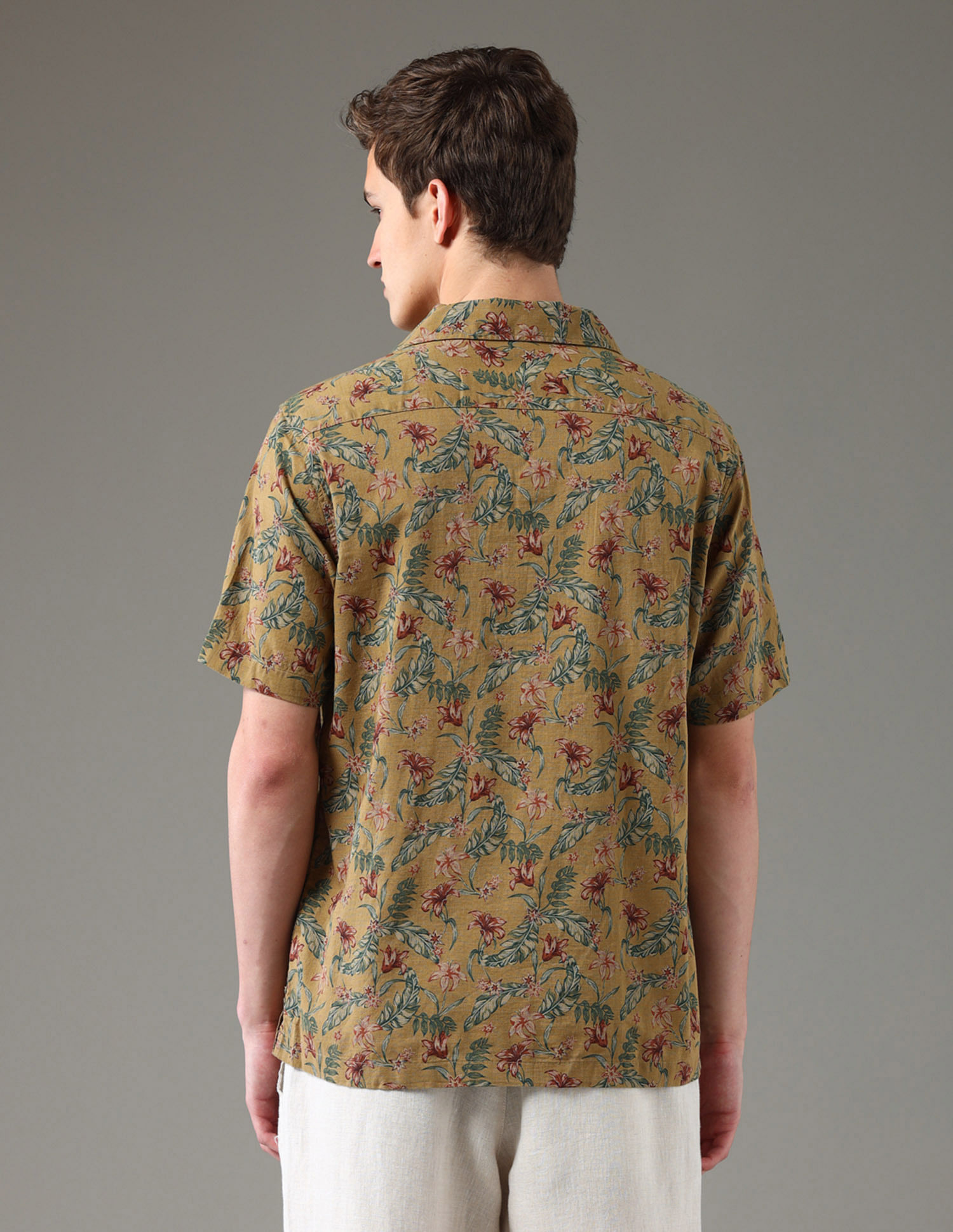 Arrow Sport Floral Pattern Regular Fit Shirt