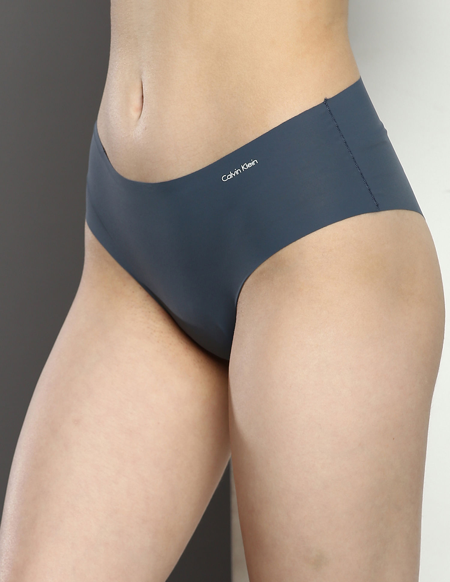 Buy Calvin Klein Underwear Solid Seamless Hipster Panties - Pack