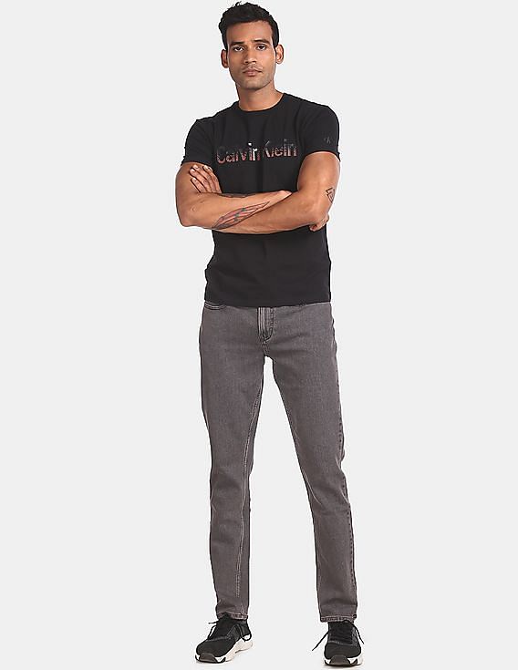 Calvin Klein Men Black Slim Fit Metallic Logo Print T-Shirt