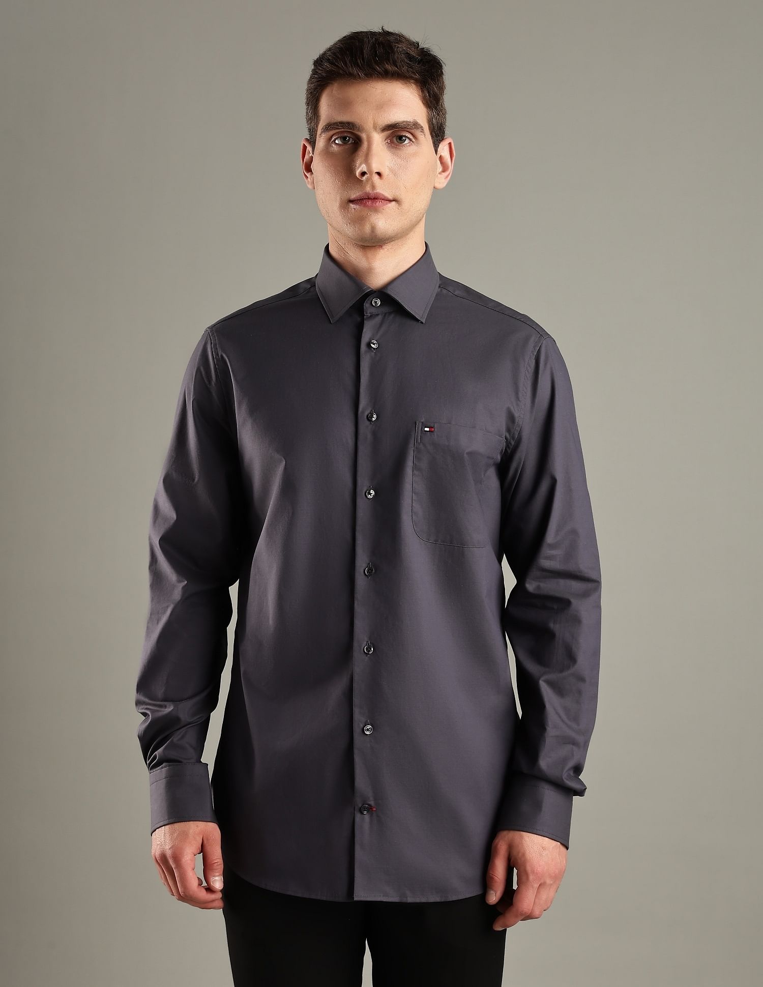 Tommy Hilfiger Solid Regular-Fit Cotton Woven Shirt