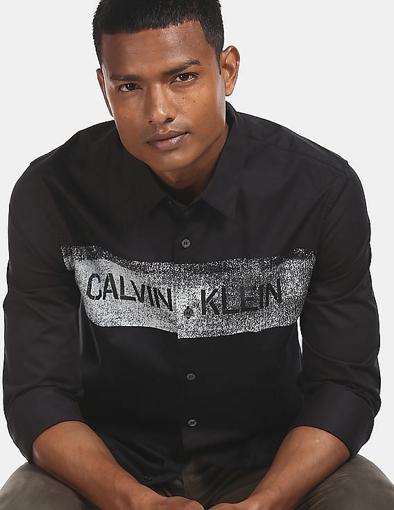 Buy Calvin Klein Men Black Slim Fit Logo Print Casual Shirt 