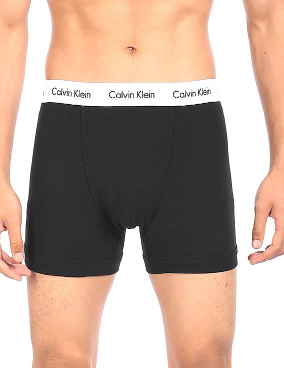Calvin Klein Underwear Men Black Contrast Waist Solid Trunks - Pack Of 3