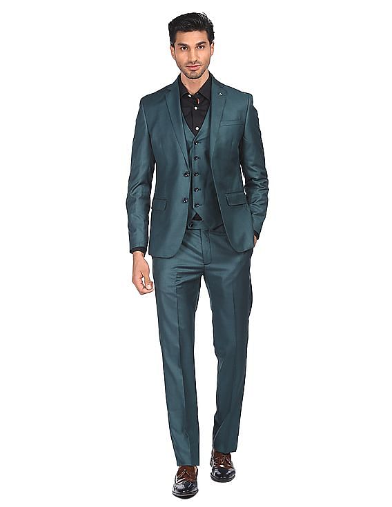 Buy Arrow Tailored Regular Fit Three Piece Suit - NNNOW.com