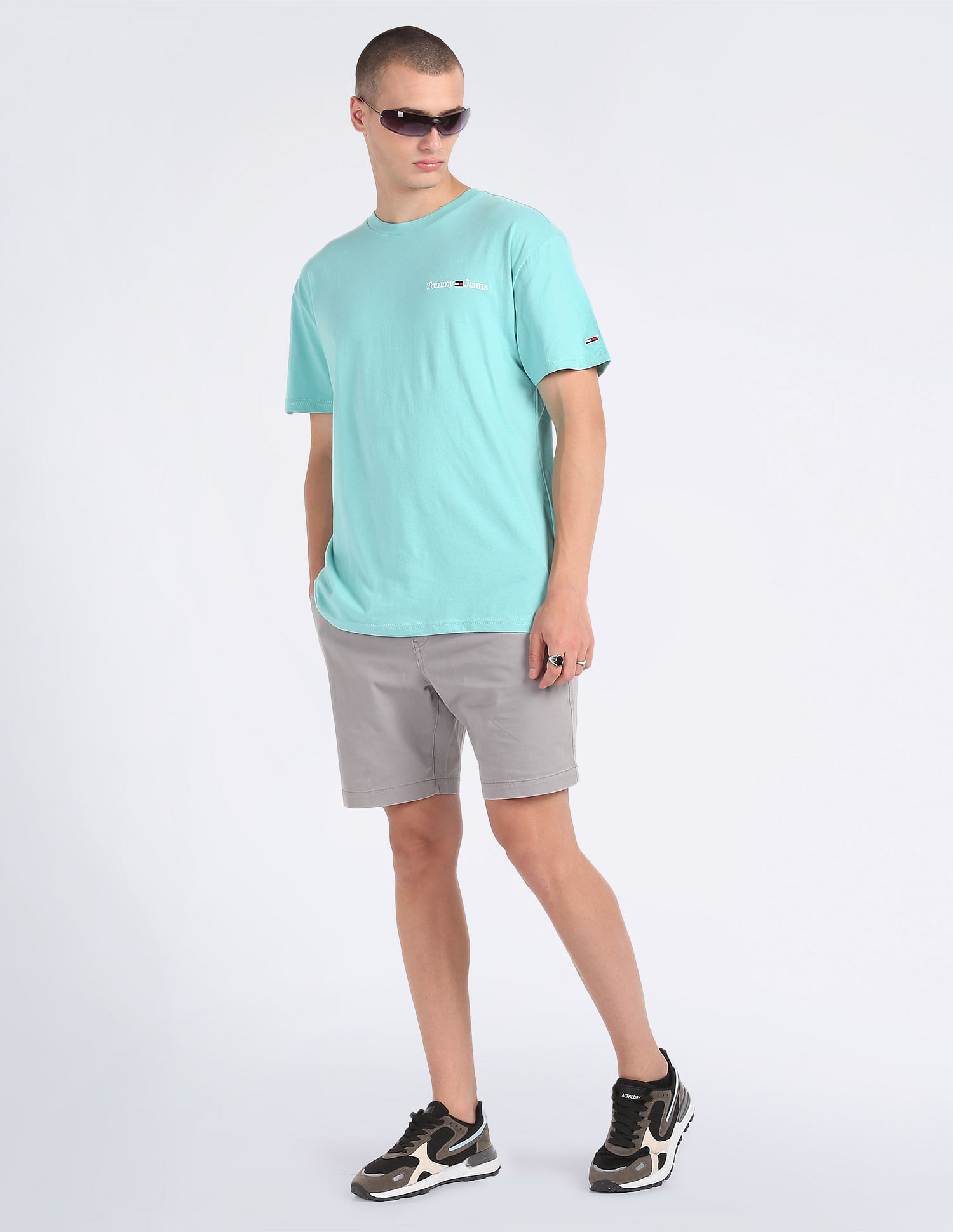 Tommy Hilfiger Transitional Cotton Linear Logo T-Shirt