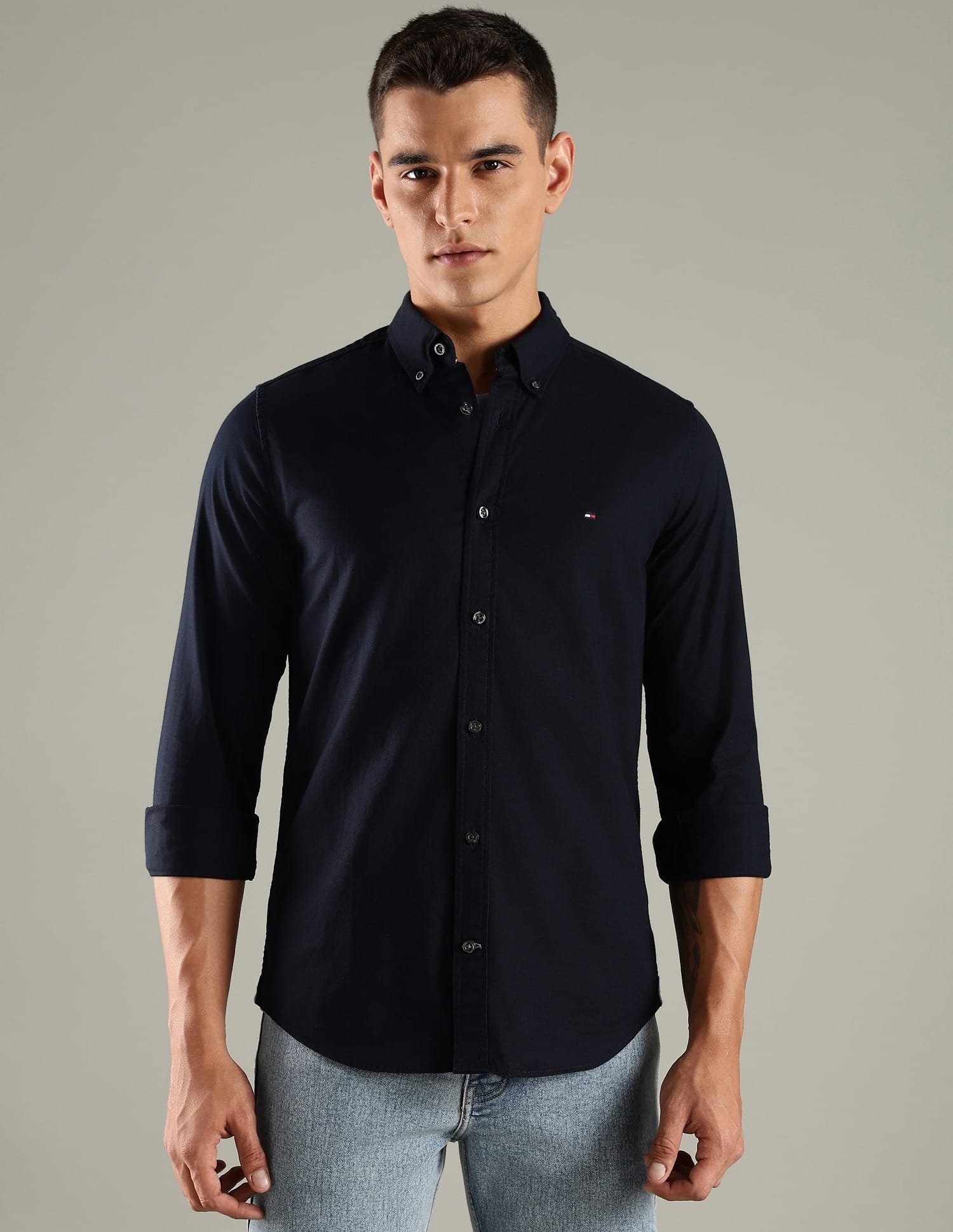 Buy Tommy Hilfiger Solid Slim Fit Oxford Shirt