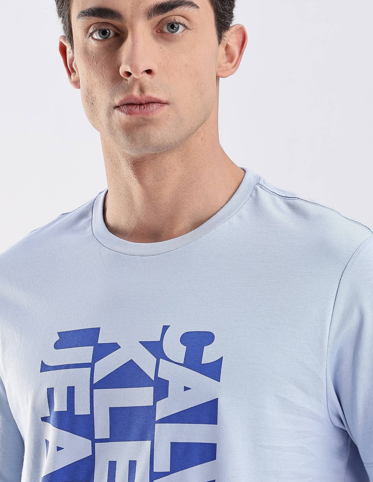 Calvin Klein Jeans Regular-Fit Logo Cotton T-Shirt