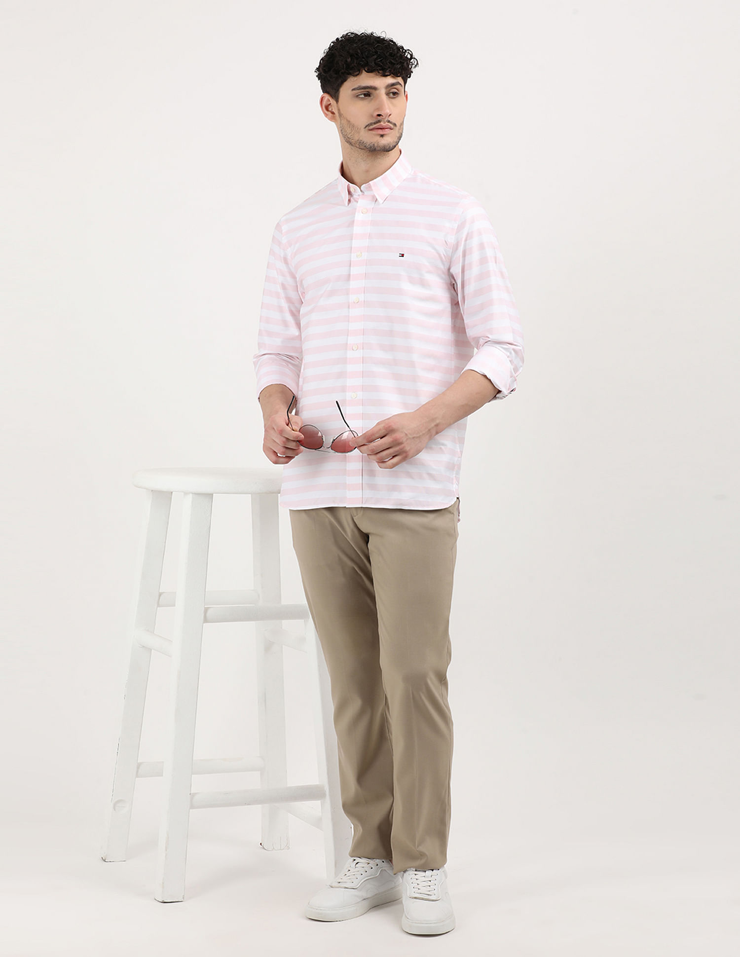 Tommy Hilfiger Textured Horizontal Regular Fit Striped Shirt