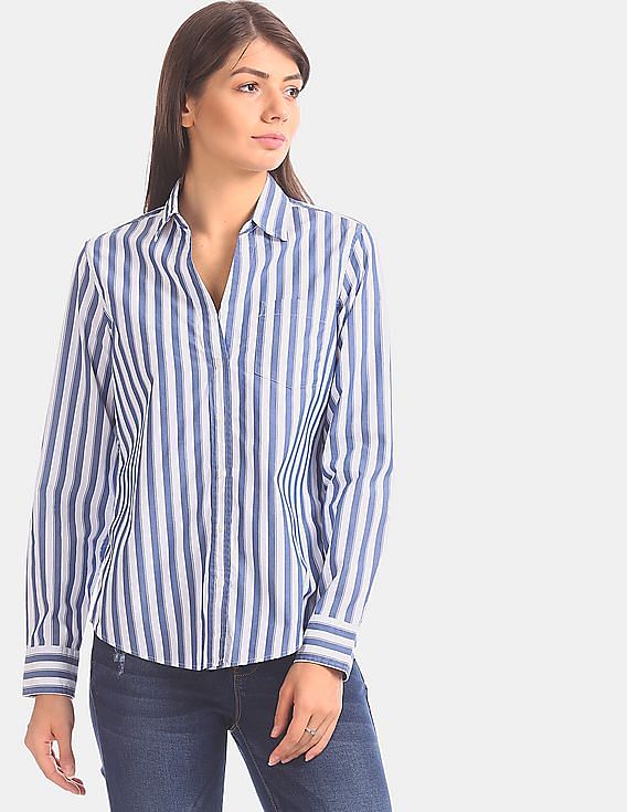 gap white shirt womens