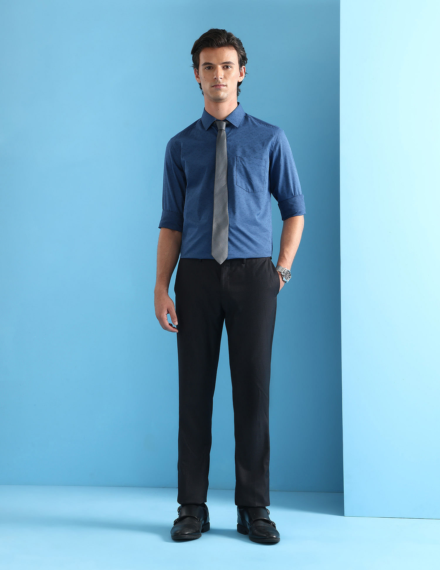 Arrow Manhattan Slim Fit Velocity Shirt
