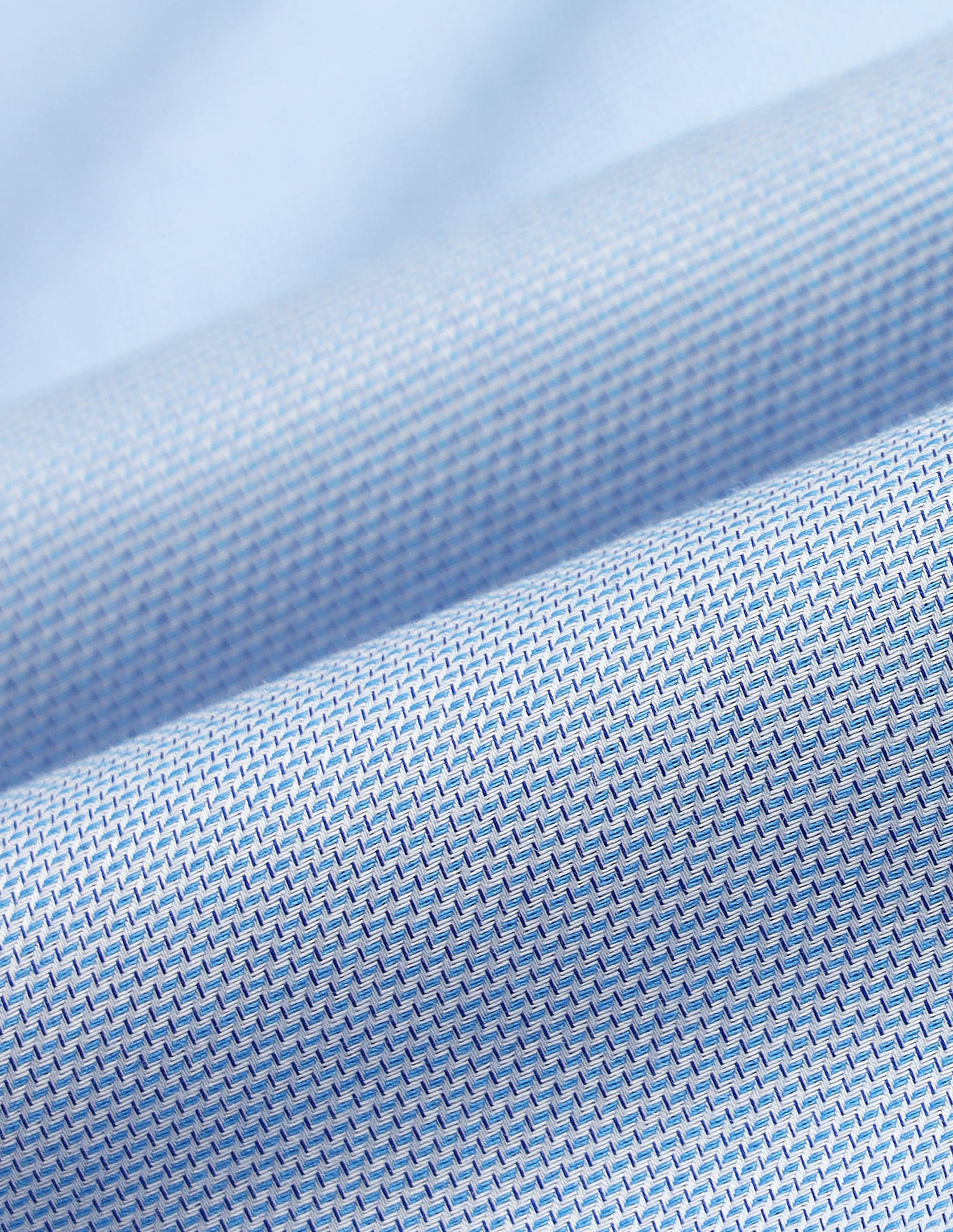 Arrow Slim Fit Solid Pattern Shirt