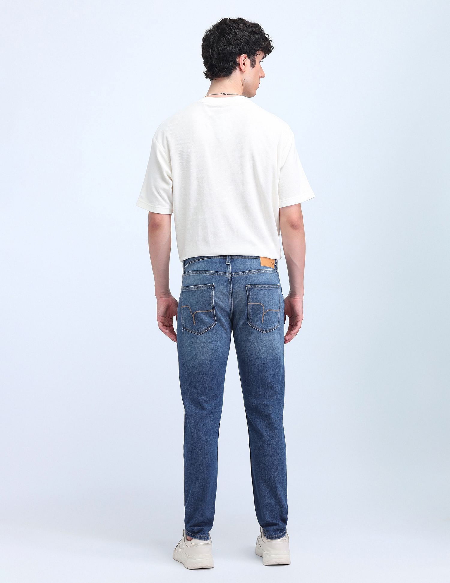 Flying Machine Mid Rise Slim Tapered Fit Jeans