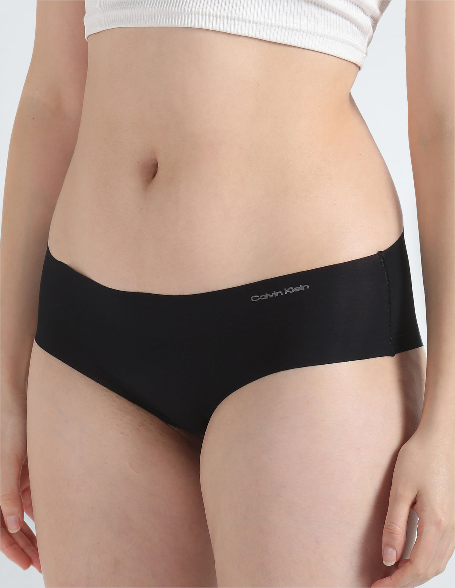 Buy Calvin Klein Underwear Mid Rise Solid Hipster Panties 