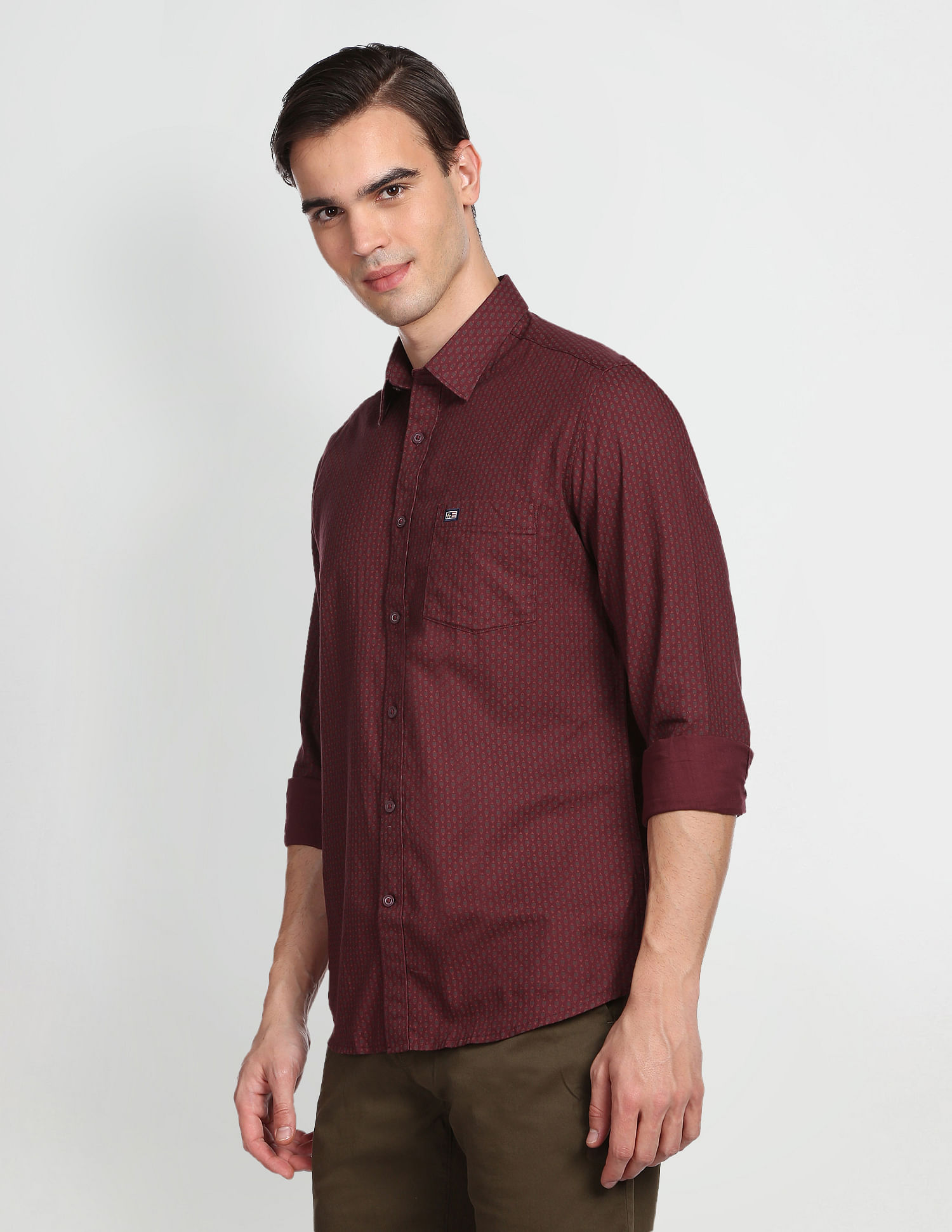 Arrow Sports Geometric Print Slim Fit Casual Shirt