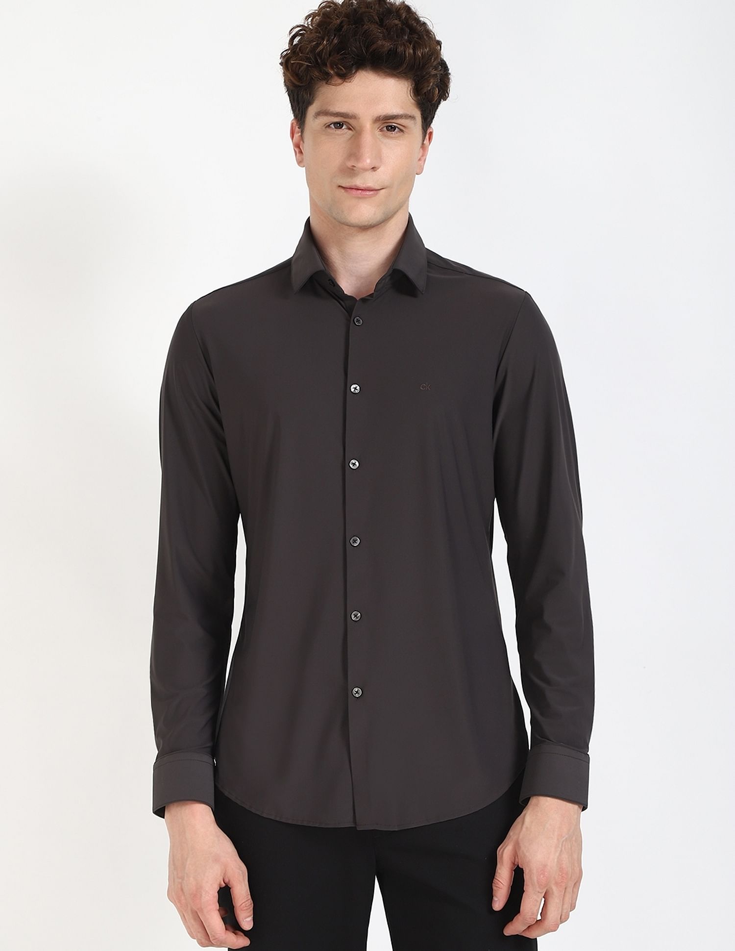 Calvin Klein Jeans Solid Slim-Fit Knit Shirt