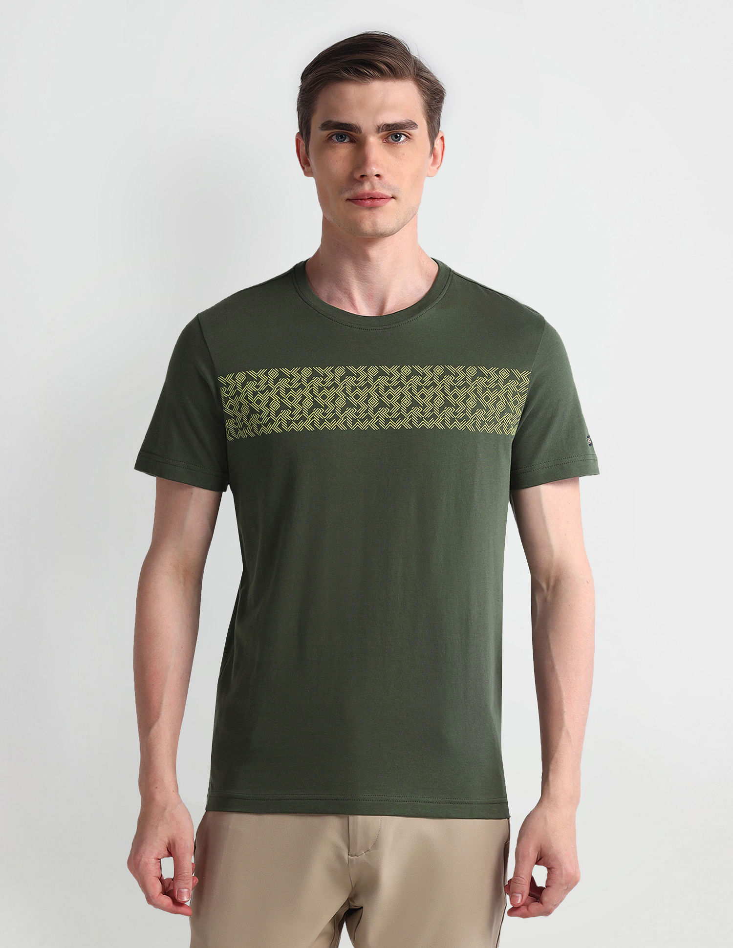 Arrow Sport Short Sleeve Geometric Print T-Shirt