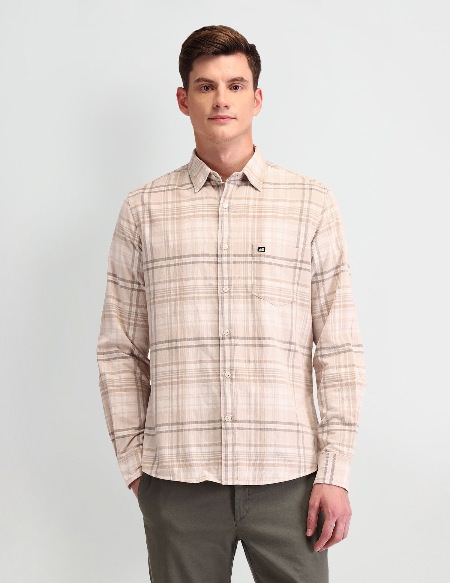 Arrow Sport Tailored Fit Lightweight Corduroy Shirt