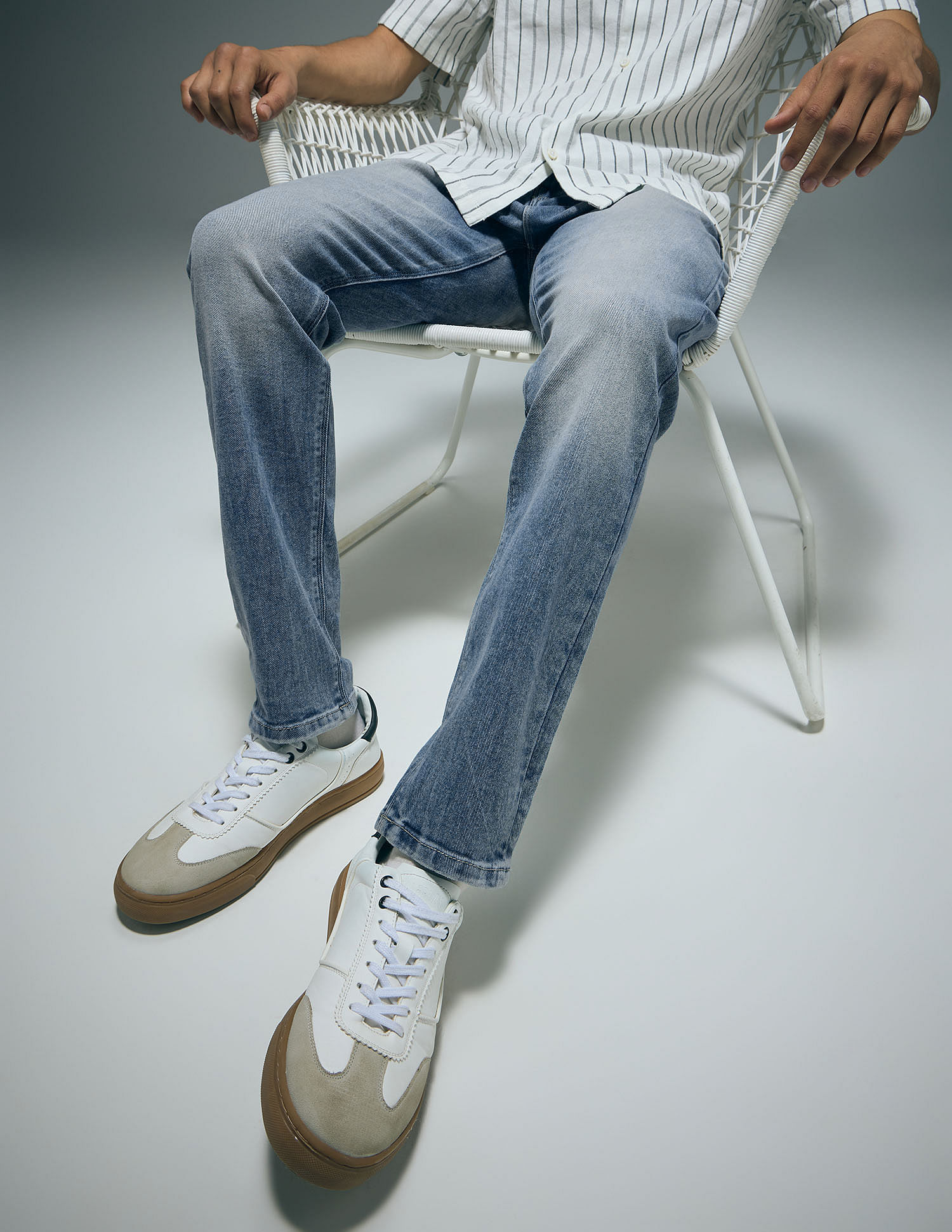 Flying Machine Slash Slim Tapered Fit Stone Washed Jeans