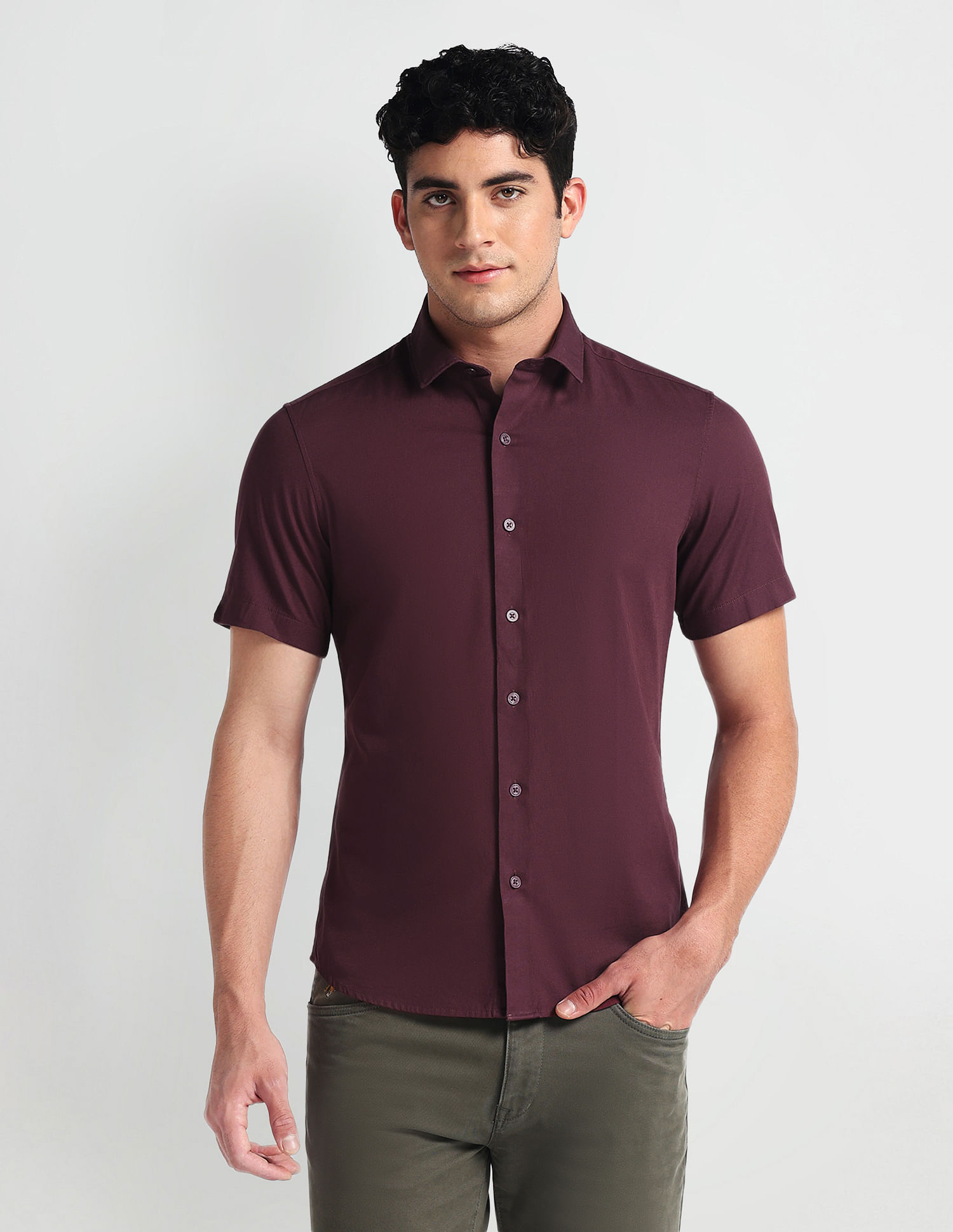 Arrow Sports Short Sleeve Super Slim Shirt