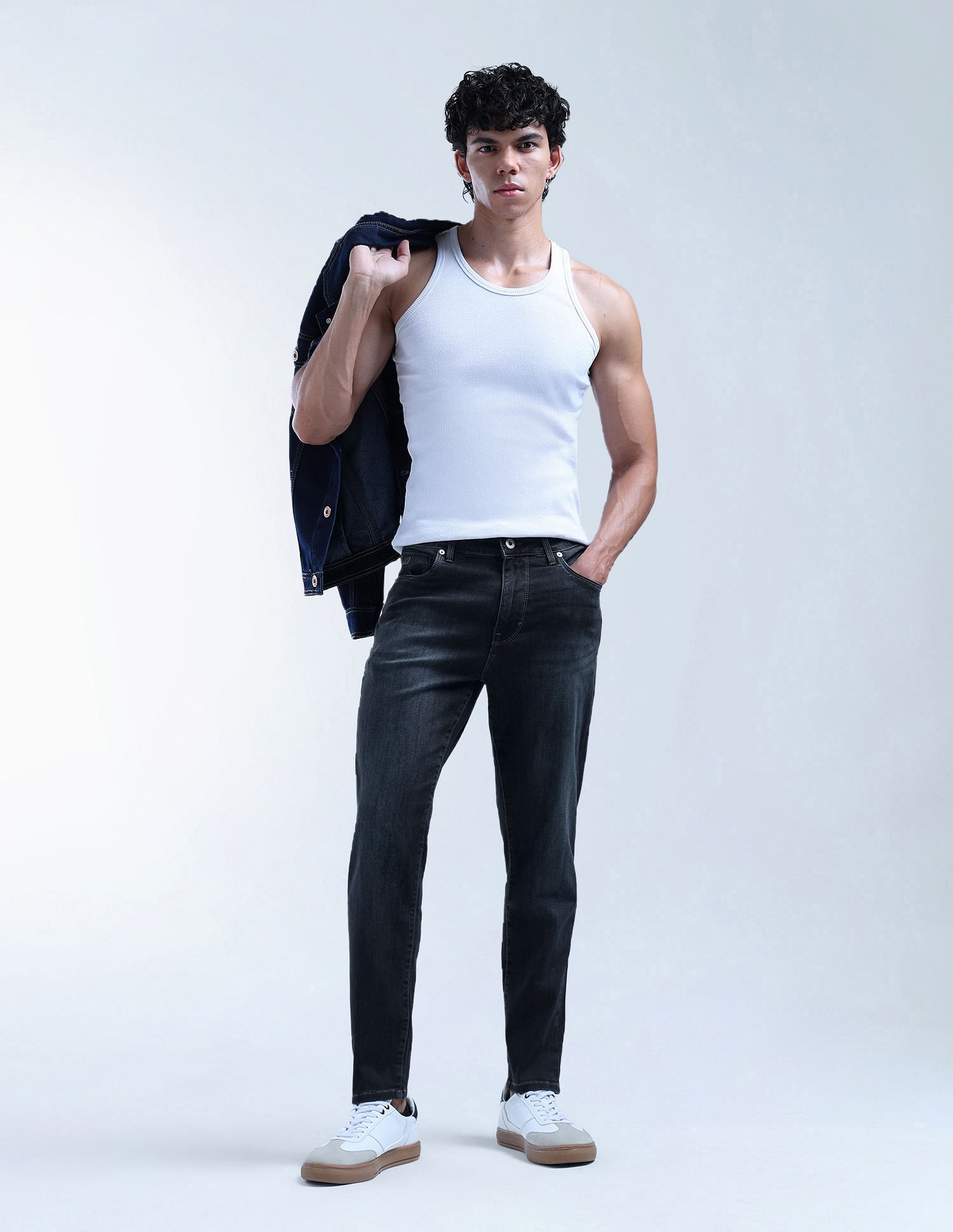 Flying Machine Mankle Relaxed Tapered Fit Authentic Premium Jeans