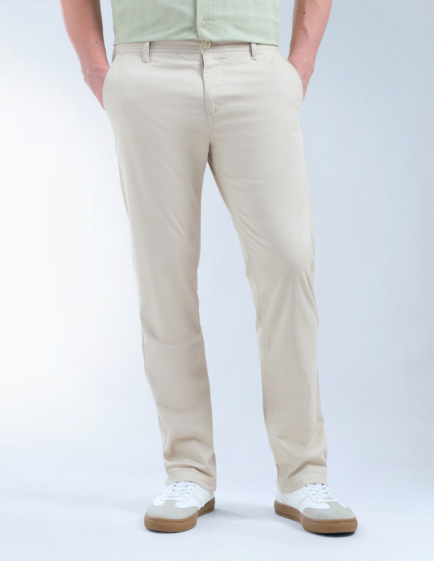 Flying Machine Solid Mid Rise Straight Fit Trousers