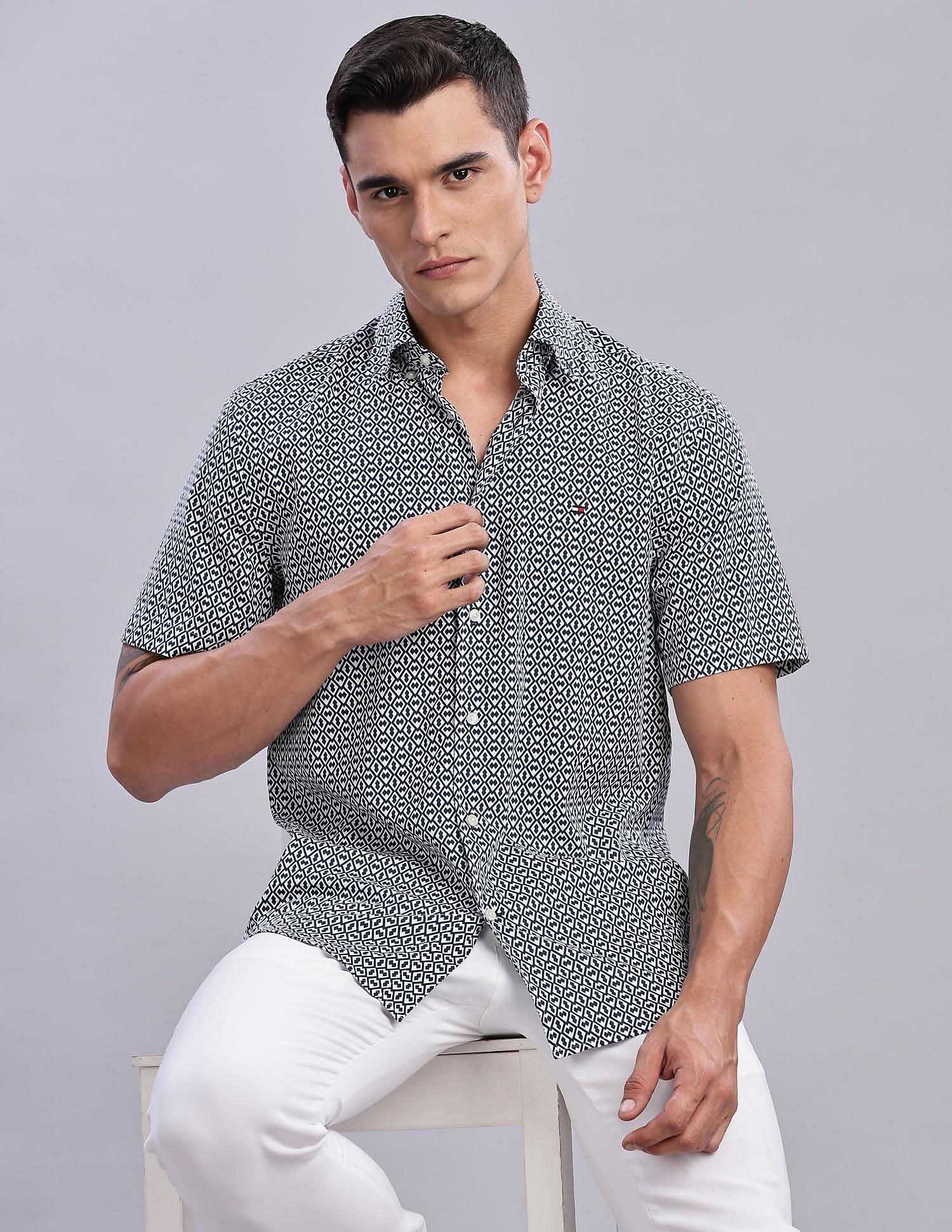Tommy Hilfiger Mens Navy Geometric Shirt