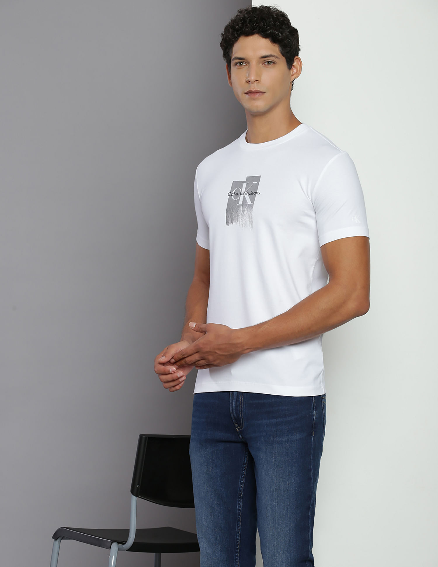 Calvin Klein Organic Cotton Slim Fit T-Shirt