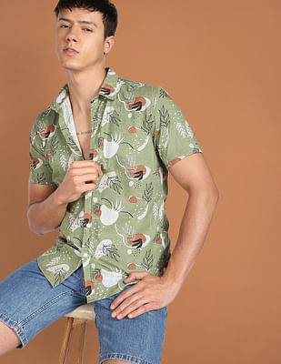 Flying Machine Floral Print Holiday Shirt