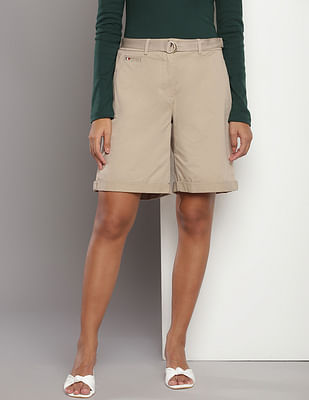 Tommy Hilfiger Mid Rise Solid Shorts