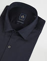 Arrow Manhattan Slim Fit Solid Shirt