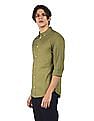 Tommy Hilfiger Men Yellow And Navy Stretch Two Tone Oxford Casual Shirt