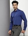 Tommy Hilfiger Cutaway Collar Solid Shirt